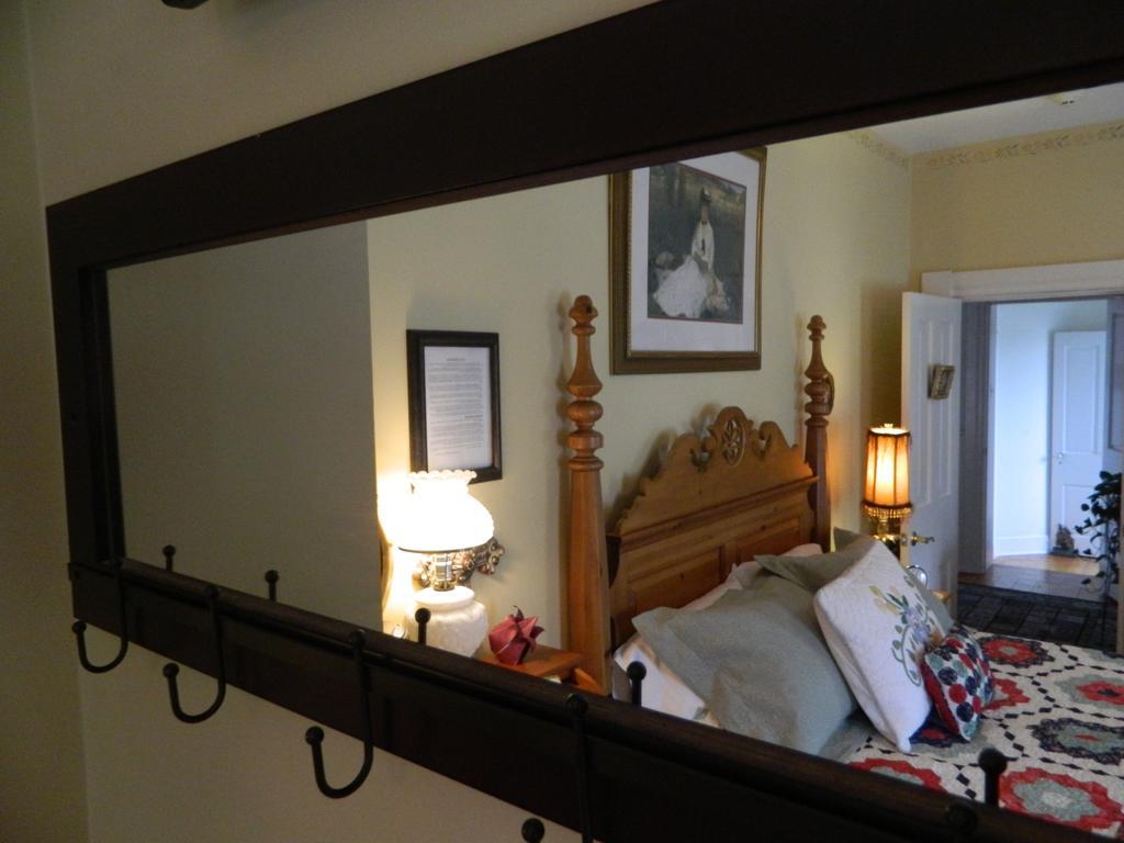 Ej Bowman House Bed & Breakfast Lititz Room photo