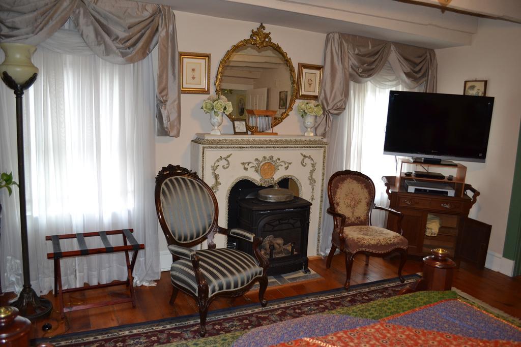 Ej Bowman House Bed & Breakfast Lititz Room photo